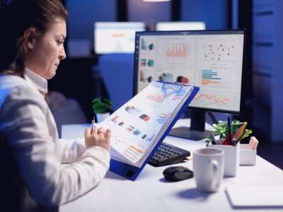 Creating reports and backlinks